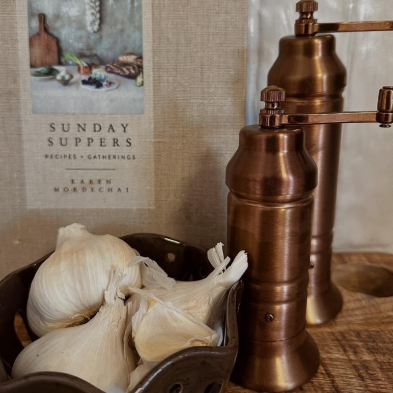 Salt And Pepper Hand-Crank Mill