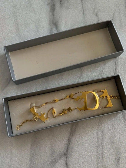 Iconic Bracelet