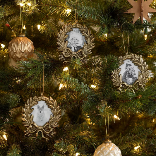 Set Of 3 Wreath Picture Frame Christmas Ornaments